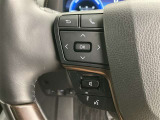 運転中、オーディオの操作をしてて、ハッとしたことはありませんか?ステアリングスイッチは、運転中でもハンドルでオーディオの操作が可能です。安全なドライブをサポートします。