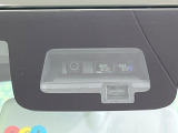 【スズキ セーフティサポート】走行中に前方の車両等を認識し、衝突しそうな時は警報とブレーキで衝突回避と被害軽減をアシスト。より安全にドライブをお楽しみいただけます。