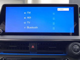 ブルートゥースに接続することにより、スマホに入ったお気に入りの音楽を車内で楽しむことができます♪あると本当に便利な機能になっています!