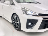 フォグランプ装着車です。暗い夜道の車両前方を明るく照らします