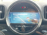 ●インテリジェントセーフティ:「衝突回避・被害軽減ブレーキ」「前車接近警告機能」を機能させるドライバー支援システム【ドライビング・アシスト】が装備されております!