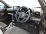 前方の見通しが良いすっきりした視界、誰でも扱いやすく運転できます。疲れにくく安心ドライブを更に快適なものにします!