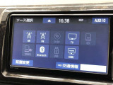 Bluetooth(ブルートゥース)接続機能付き。スマートフォンなどからお気に入りの音楽をワイヤレス再生できます。ドライブがさらに楽しくなりますね。