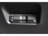 もちろんETC2.0付きでビルトインタイプを装備!見た目もスマート♪高速道路の料金所も楽々通過♪