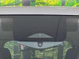 【インテリジェントエマージェンシーブレーキ】フロントカメラで前方の車両や歩行者を検知。衝突しそうな時は衝突被害軽減ブレーキが作動、衝突回避をサポート。より安全にドライブをお楽しみいただけます。