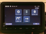 純正メモリーナビとバックカメラ付☆bluetoothオーディオでドライブも好きな音楽を聴いて楽しめます。TV視聴も可能です☆