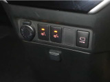 運転席・助手席シートヒーターついております