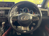 【ステアリングスイッチ】運転中、前方から目線をそらすことなく、オーディオ等の操作が可能な便利機能!安心&快適なドライブを演出してくれます♪