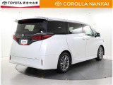 荷物をたっぷり載せて広々ドライビング♪夏でも冬でも、アウトドアやショッピングを思い切り楽しみましょう!