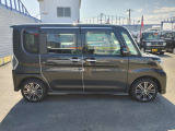 スライドドアなので乗り降りや荷物の積み下ろしも楽々です★