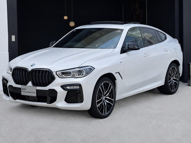 X6  M50i 4WD
