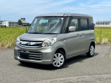 車両の品質管理は室内展示場を完備しておりますので、品質を保った状態の車両をご覧いただけます。