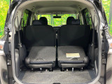 普段のお買い物や通勤、送迎等に十分な荷室スペースを確保しております。セカンドシートを倒すと、大きな荷物の積載も可能です♪
