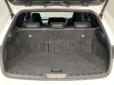 レクサス車らしい細部までこだわった高級感と見る人を一目で虜にするエモーショナルな魅力を持ち合わせております。