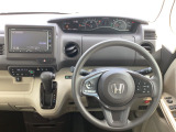 HONDA SENSING付き 衝突軽減ブレーキや車線はみだし抑制・アクセルブレーキ踏み間違え抑制などの安全快適装備も付いてます。
