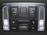 ヘルプネットスイッチ(別途利用契約必要)/両側パワースライドドア