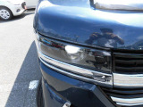 LEDヘッドライトです!暗くなった時に明るく照らしてくれるので安心して運転していただけます☆