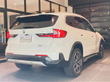 BMWのメカニックによる、100項目の納車前点検エンジン、ミッション、マフラー、電気系統やコンピュータなどを詳細に点検します。交換基準の部品があれば、純正部品を使用し整備した後にお客様にお渡しします。