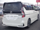 セレナ 1.2 e-POWER ハイウェイスターV 