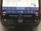 デュアルエアコンとは、運転席と助手席で、個別に温度設定ができる機能です。気温の感じ方は、人それぞれ違うもの。乗る人に優しい機能ですね。
