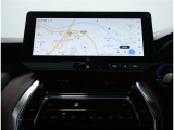 純正メーカー12.3インチディスプレイオーディオ&ナビキット装備!インパネ中央部のディスプレイに、オーディオ機能とスマホ連携機能を搭載!ナビキットを装着しており、車載ナビ もご利用いただけます。