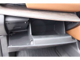 グローブBOX