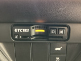 ETCが付いてます。ETC搭載車しか通過できないスマートICが利用できるようになりますよ!現在スマートICの設置箇所も増えてきているので、高速道路利用の幅が広がりますね☆