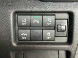 【コーナーセンサー】駐車時など障害物をセンサーが察知しアラームで教えてくれます!あると便利な装備です☆
