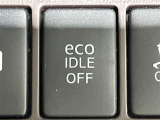 【eco IDLE(アイドリングストップ)】信号待ちや一時停止時に、エンジンのアイドリングを自動的にストップして、燃費の向上に貢献します!