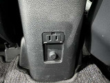 アクセアサリーコンセントト装備。