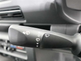 フロントワイパーの間欠機能が付いてます♪
