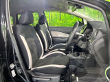 運転席シート廻りは使用感も少なく、良好な状態となっています。丁寧に使われていたことがよくわかりますね。