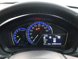 メーターはスッキリとしたデザインで、とても見やすく、安全運転のお役に立ちます。