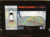 純正ナビを装備。タッチパネル式で使いやすく、お出かけもラクラクです。