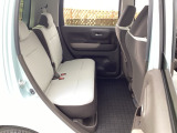 自社整備工場で点検整備をおこなってからお渡ししています。車検が残っている場合は『12ヶ月点検整備』を、車検整備付きの場合は『車検整備』をおこないます。整備費用は車両本体価格に含まれています。