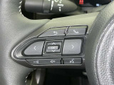 ステアリングスイッチ装備!運転しながら手元でオーディオの操作などができます。