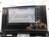 バックガイドモニターで、後方を確認しながら安心して駐車することができます。運転初心者も熟練者も必須の機能ですよ!