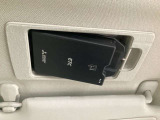 見栄えよくすっきりと収まるETC車載器です。高速道路の料金所をスムーズに通過でき、快適なドライブをサポートします。(※支払総額にセットアップ費用は含まれておりません。)