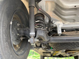 お車を安心してお乗りいただく為には、足回りの定期点検が欠かせません。サービスサポート(有償保証)では無料点検もご提供しており、安心のカーライフをお過ごしいただけるサポート体制が整っています。