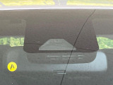 【トヨタセーフティセンス】走行中に前方の車両等を認識し、衝突しそうな時は警報とブレーキで衝突回避と被害軽減をアシスト。より安全にドライブをお楽しみいただけます。