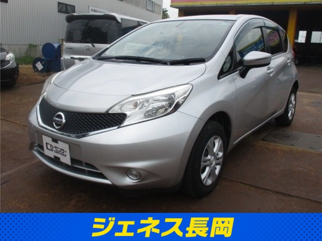 ノート 1.2 X FOUR 4WD