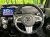 【純正革巻きステアリング】上質な革を使用することで、手にしっかり馴染みとても運転しやすいハンドルです♪