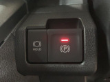 電動パーキングブレーキです!ホールド機能も付いていますよ♪