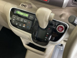 発進時から滑らかに加速する無段階変速のCVTはストップ&ゴーの多い街の中も快適です
