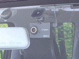 【ドライブレコーダー】ドライブレコーダー装備!走行中はもちろん、あおり運転や事故に遭遇した際、映像で記録し、万一のリスクに備えます。※記録用SDカードはお客様ご自身でご準備いただく必要があります。