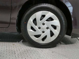 純正デザインのホイールキャップです 車両デザインを損ねることのないデザインです