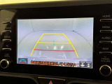 バックモニター付なので後退時に後方が見えるので安心。 車は構造上、死角がたくさんなので万が一を考えると必須ですね。 あくまで補助の為の装備、バックは目視で確認する事が重要ですよ。