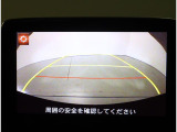 後方確認に便利なバックカメラ装備!!狭い駐車場や後方が確認しづらい場所に駐車するときや、車を切り返す時に安心の装備です!!