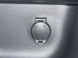 シガーソケット用の充電器が使用可能です!