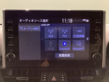 純正メモリーナビとバックカメラ付☆bluetoothオーディオでドライブも好きな音楽を聴いて楽しめます。TV視聴も可能です☆